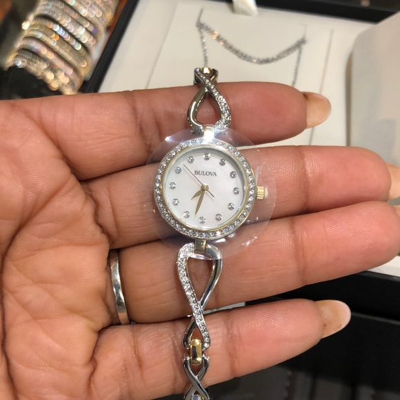 2piece  Bulova set - Picture 2 of 7